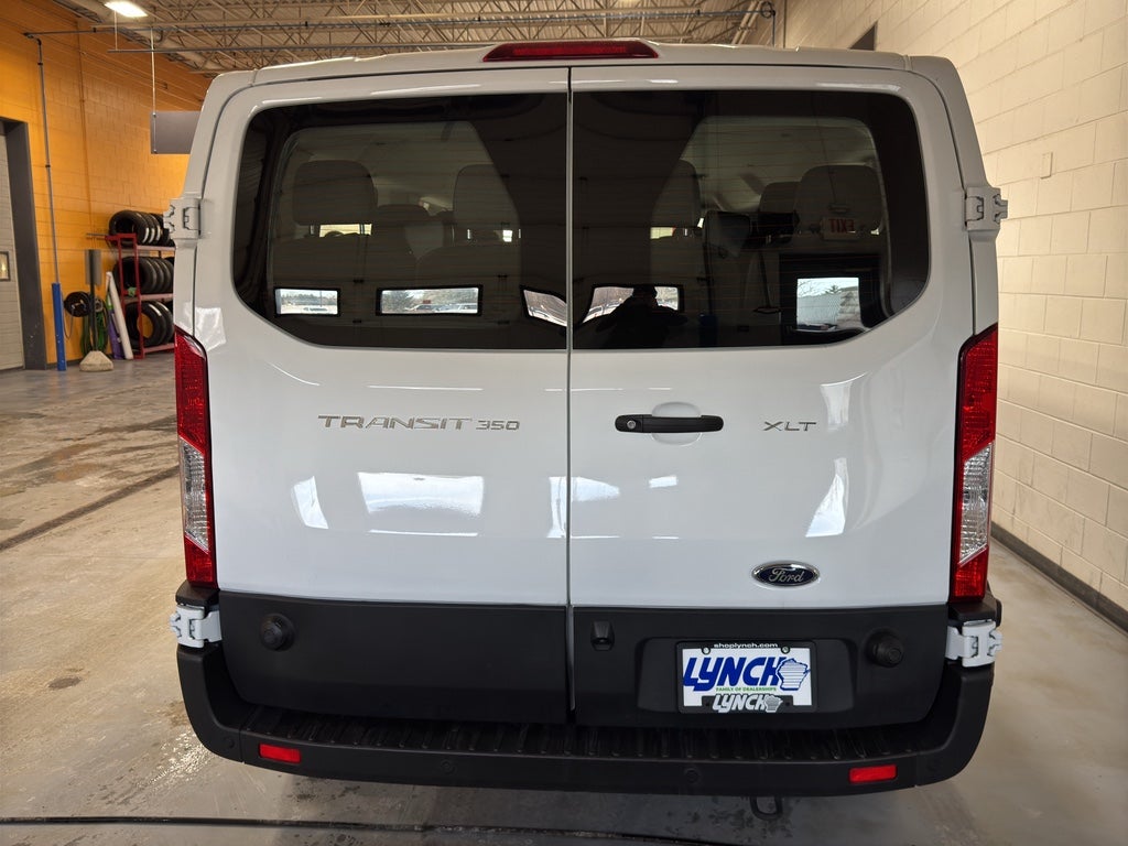 2024 Ford Transit Passenger Wagon XL
