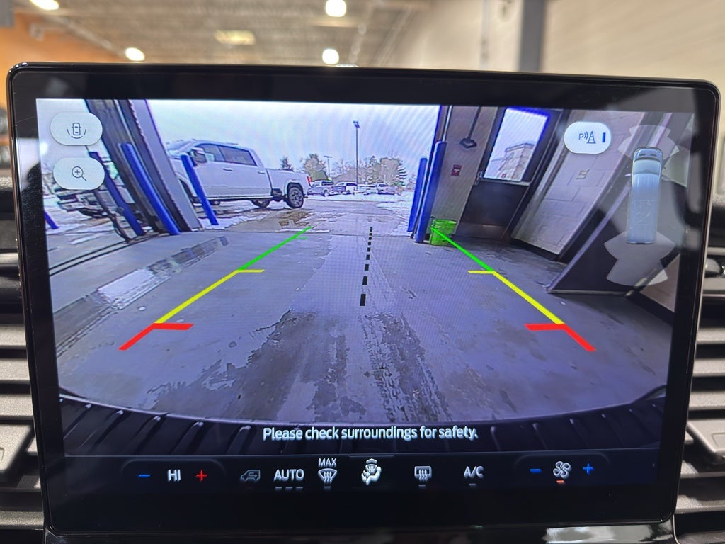 2024 Ford Transit Passenger Wagon XL