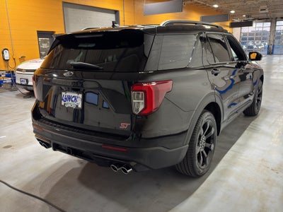 2022 Ford Explorer ST