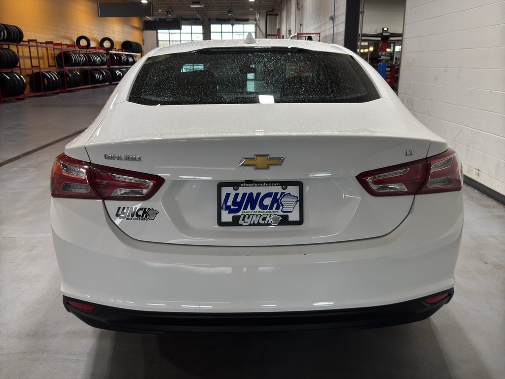 2022 Chevrolet Malibu LT