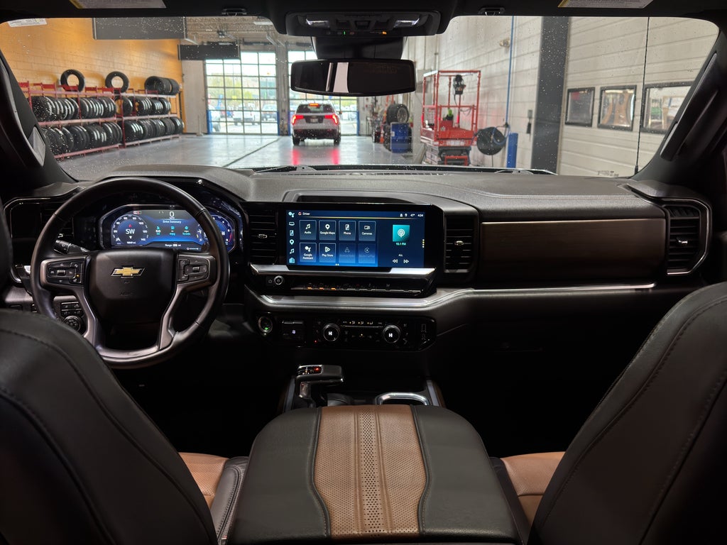 2025 Chevrolet Silverado 1500 High Country