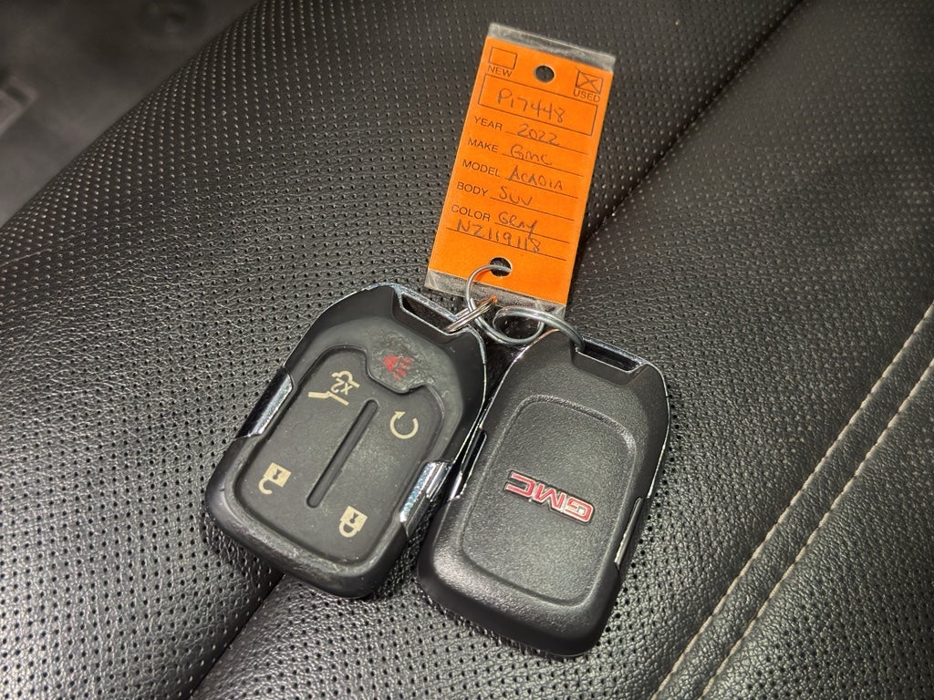 2022 GMC Acadia Denali