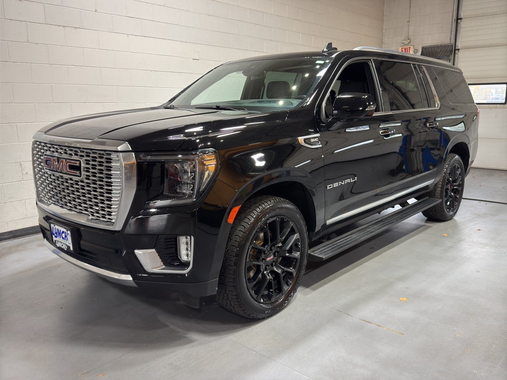 2022 GMC Yukon XL Denali