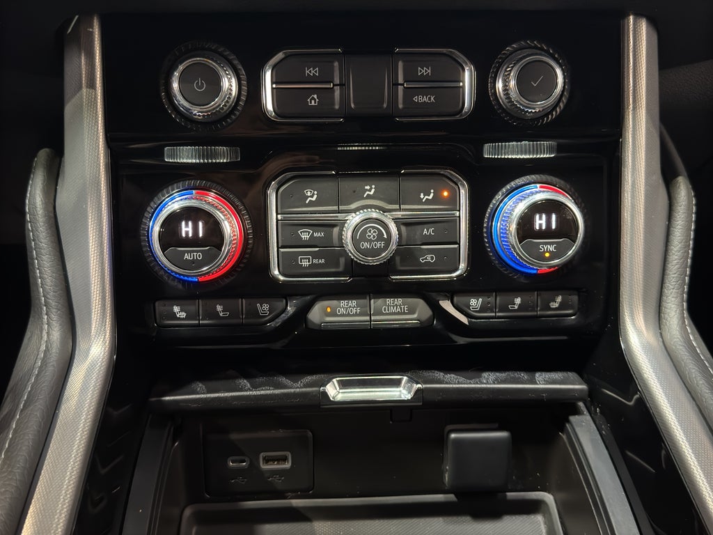 2022 GMC Yukon XL Denali