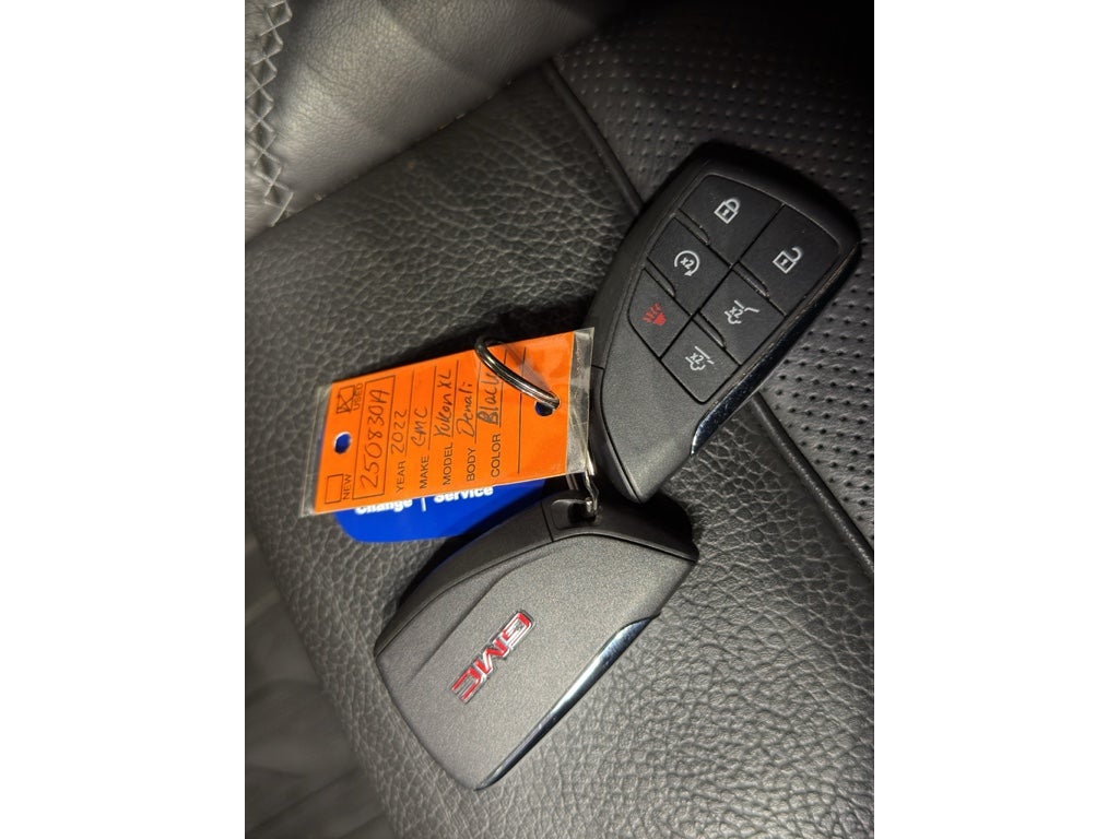 2022 GMC Yukon XL Denali