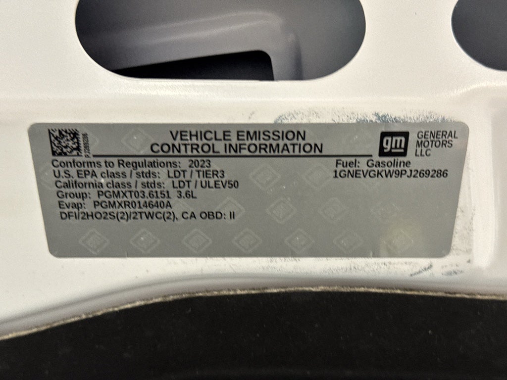 2023 Chevrolet Traverse LT Cloth