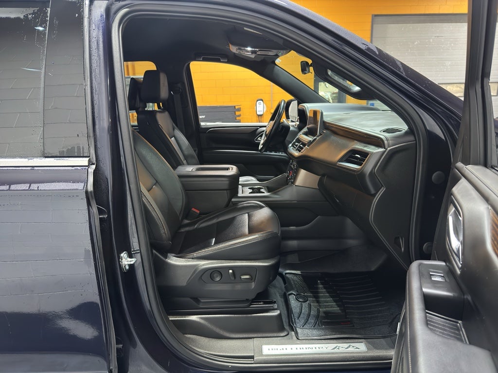 2023 Chevrolet Suburban High Country