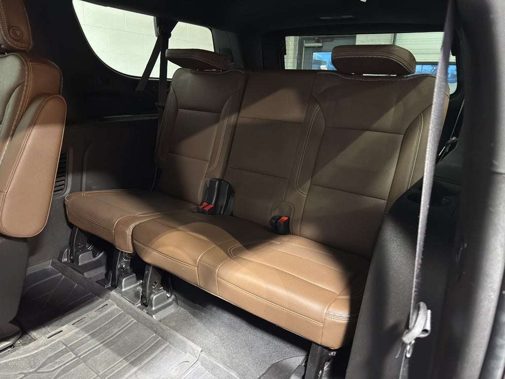 2021 Chevrolet Suburban High Country