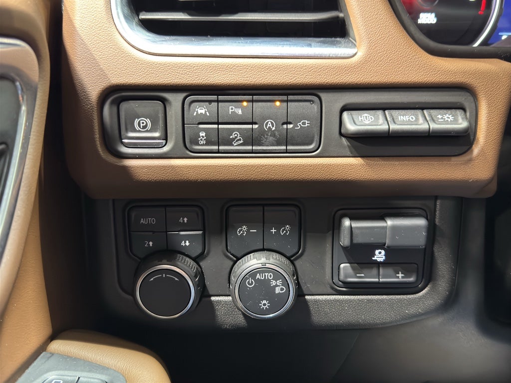 2021 Chevrolet Suburban High Country