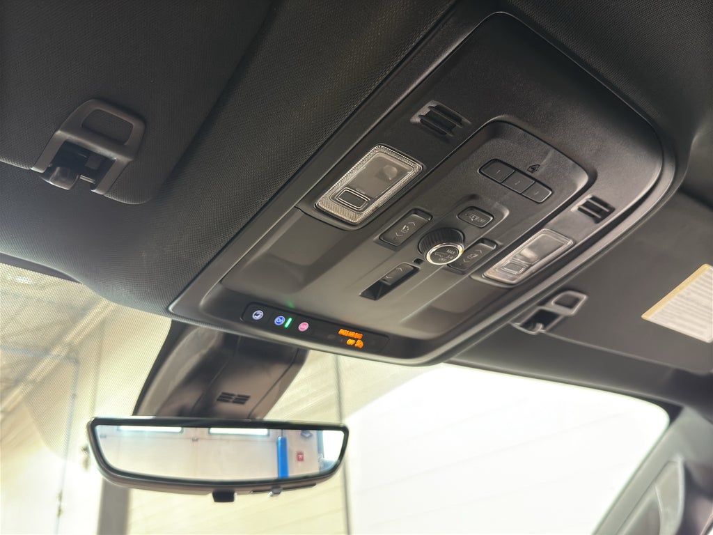 2022 Chevrolet Suburban High Country