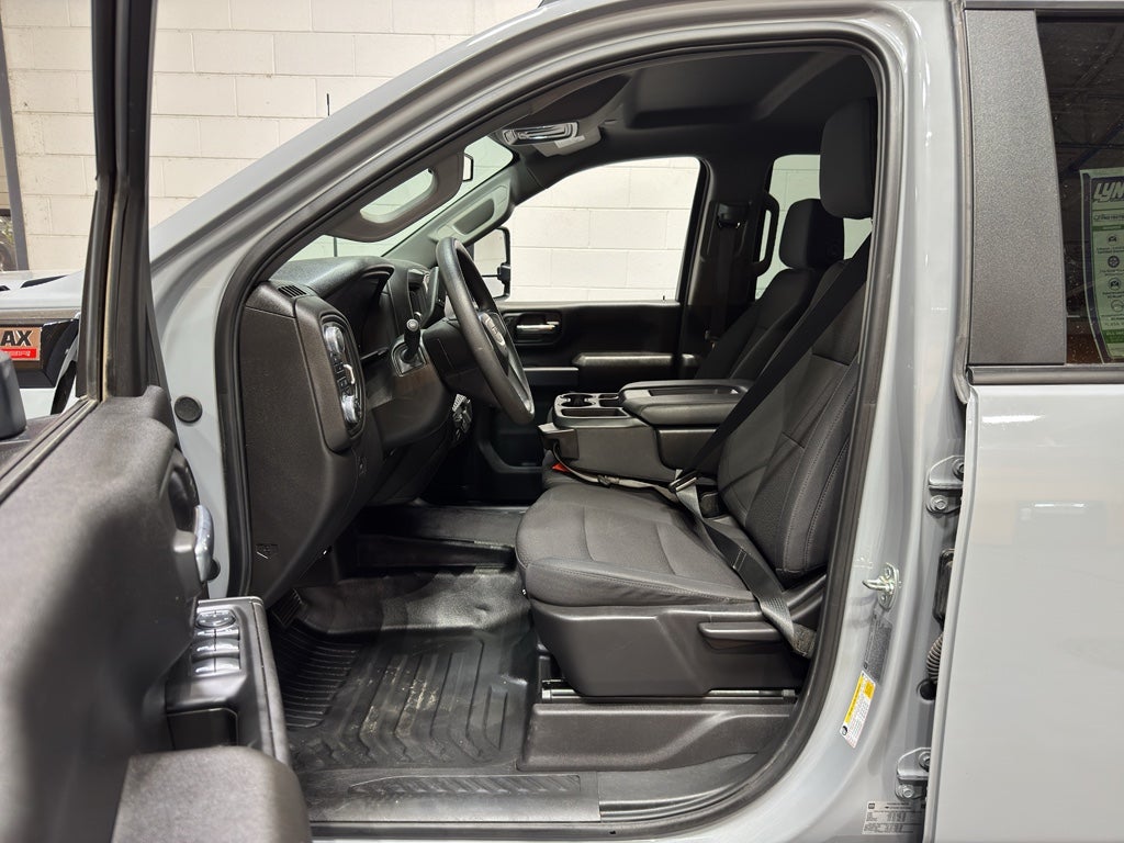 2025 GMC Sierra 3500 HD Pro