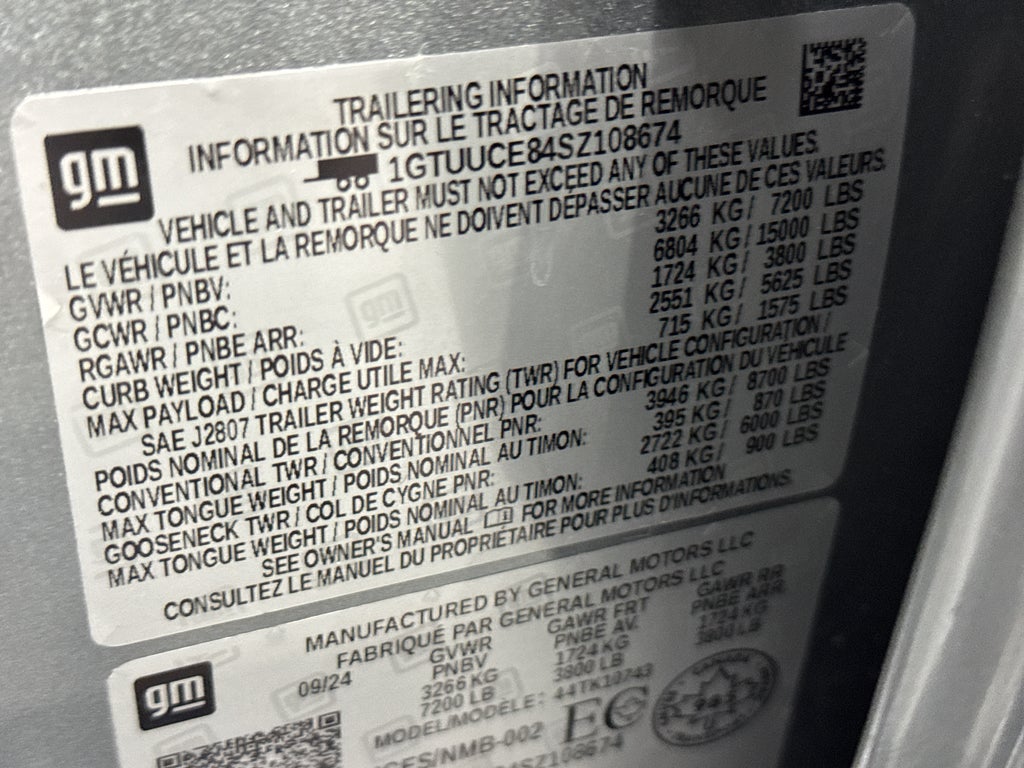 2025 GMC Sierra 1500 Elevation