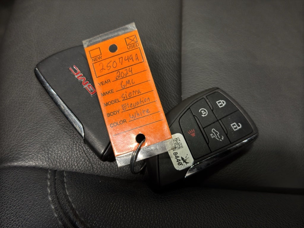 2024 GMC Sierra 1500 Elevation