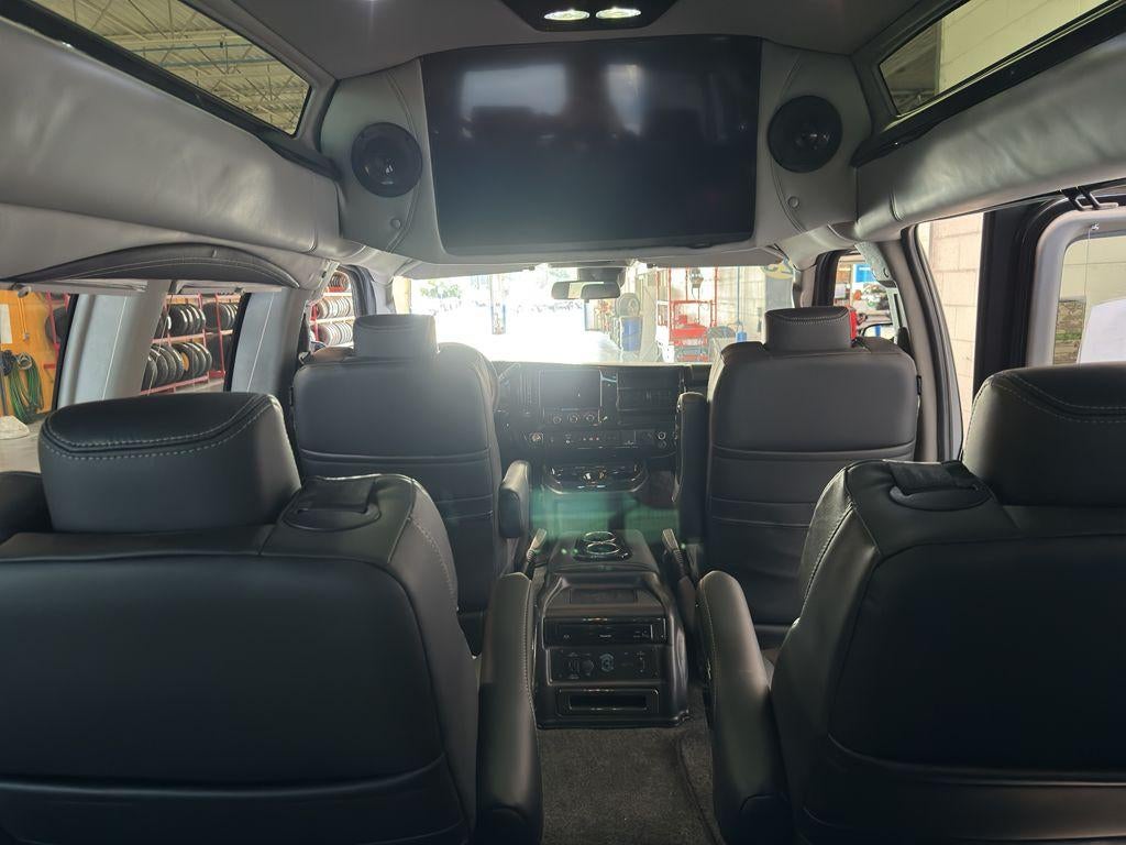 2025 GMC Savana Cargo 2500 Work Van