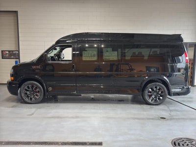 2025 GMC Savana Cargo 2500 Work Van