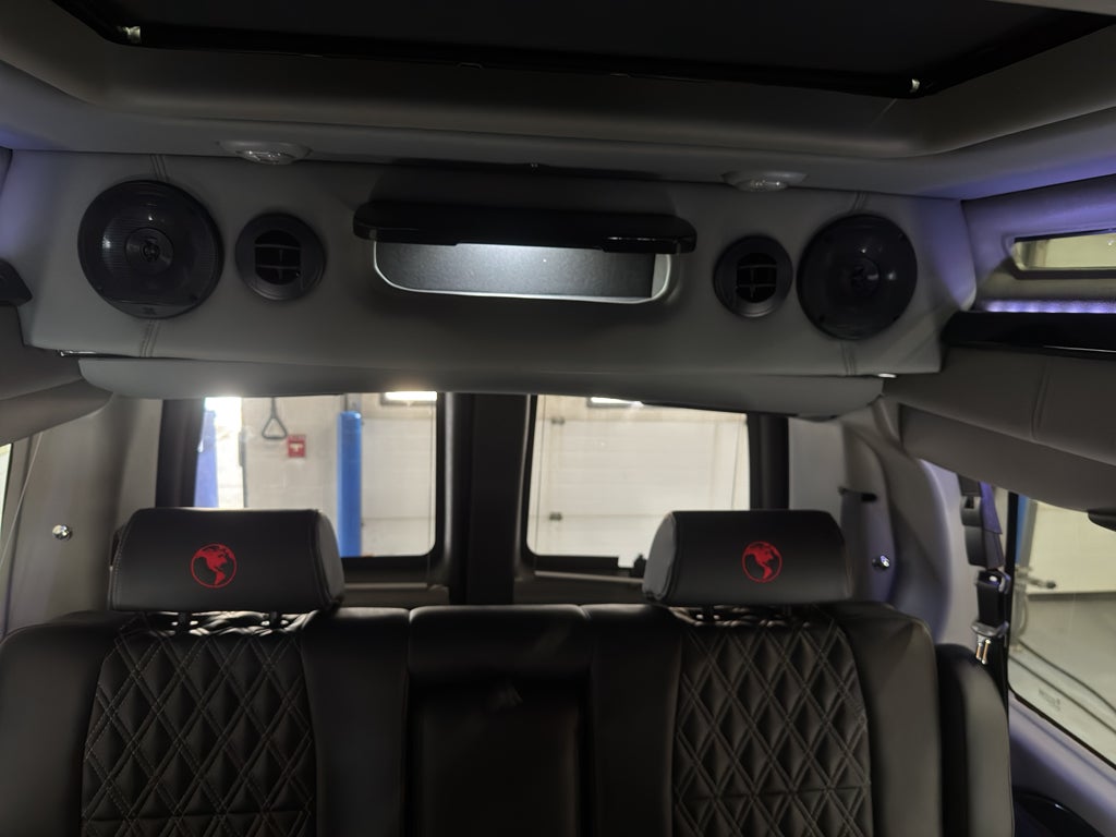 2025 GMC Savana Cargo 2500 Work Van