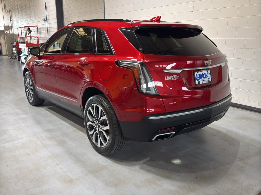 2022 Cadillac XT5 Sport