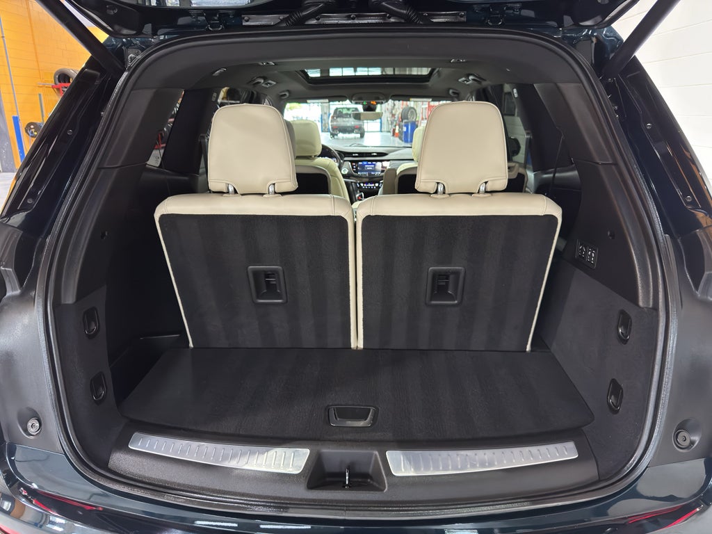 2024 Cadillac XT6 Sport