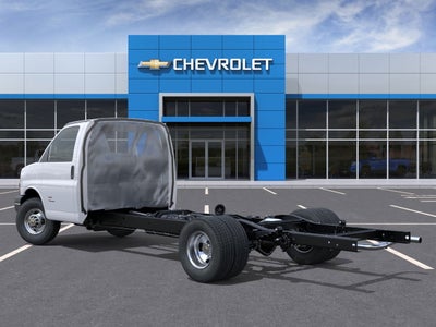 2026 Chevrolet Express Cutaway 4500 Base