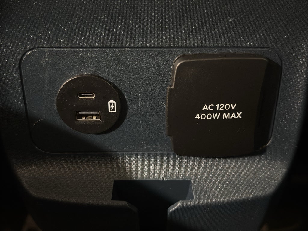 2022 Ford Maverick XL