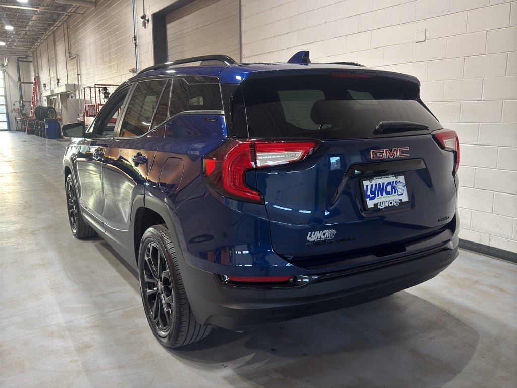 2022 GMC Terrain SLE