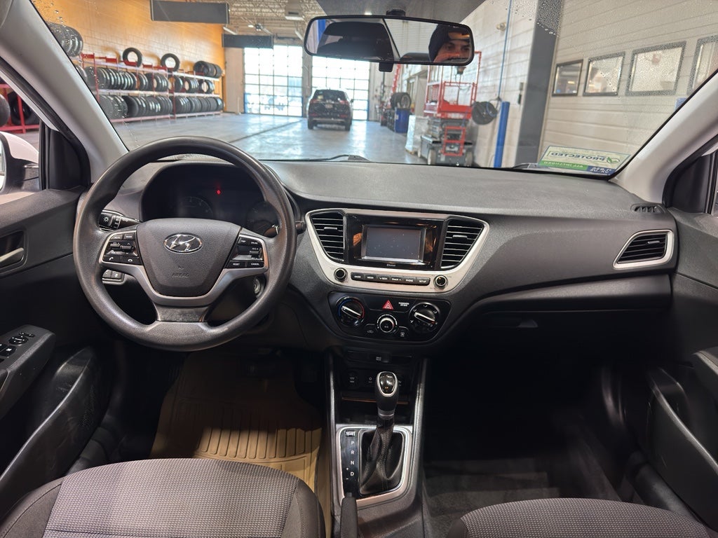 2020 Hyundai Accent SE
