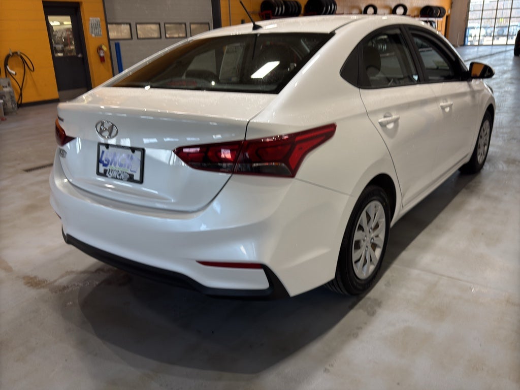 2020 Hyundai Accent SE