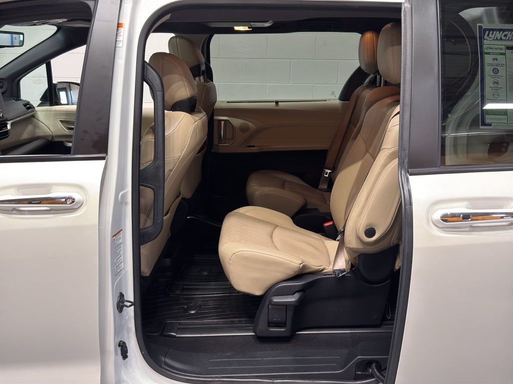 2021 Toyota Sienna Limited