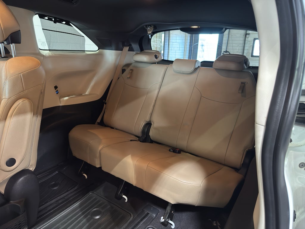 2021 Toyota Sienna Limited