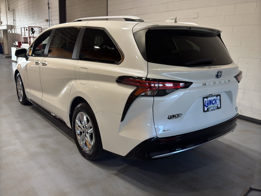 2021 Toyota Sienna Limited