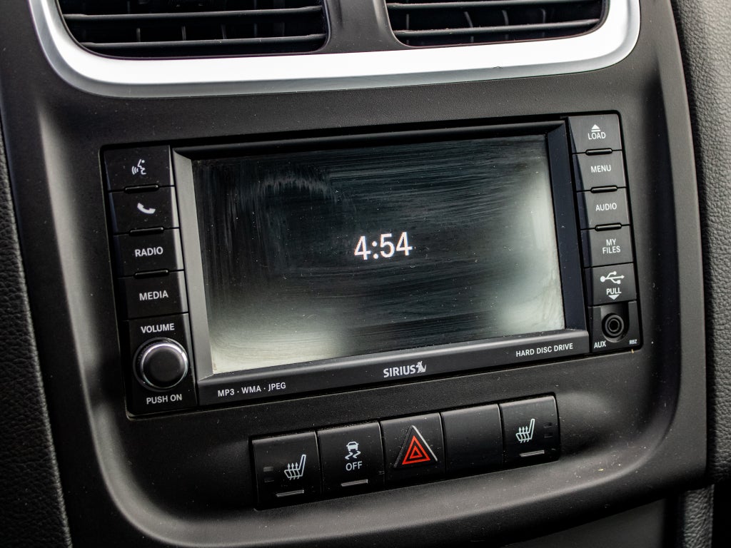2011 Dodge Avenger Lux