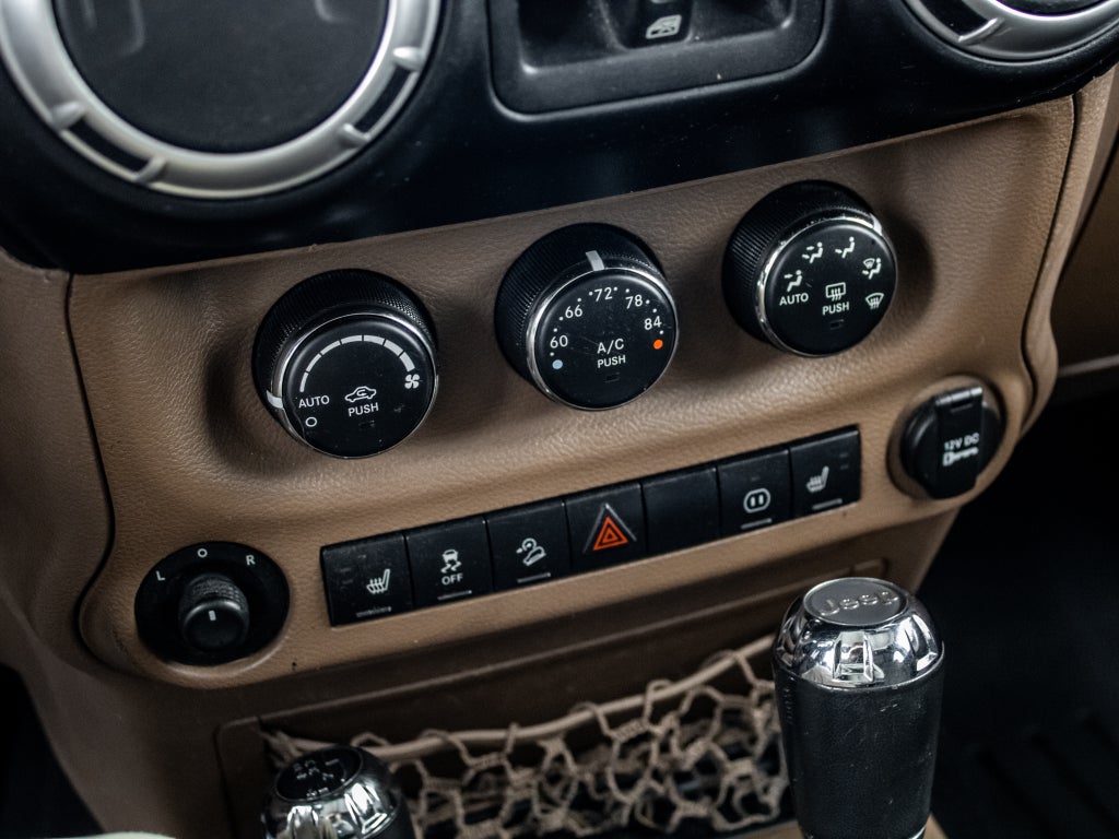 2012 Jeep Wrangler Unlimited Sahara