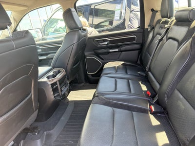 2019 RAM 1500 Laramie Crew Cab 4x4 5'7" Box