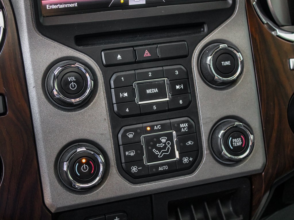 2015 Ford Super Duty F-350 SRW Platinum