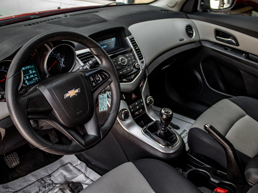 2015 Chevrolet Cruze LS
