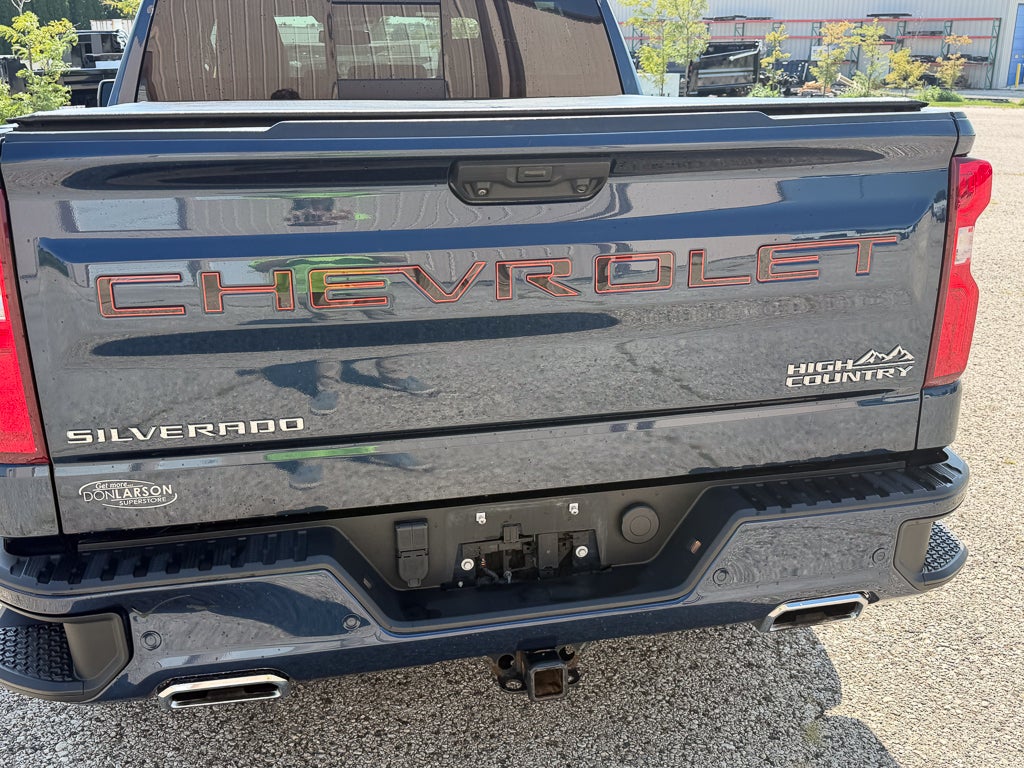 2022 Chevrolet Silverado 1500 High Country