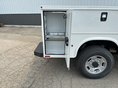 2024 GMC Sierra 2500 HD Pro