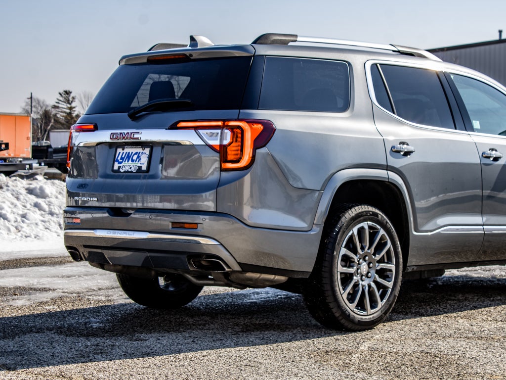 2020 GMC Acadia Denali
