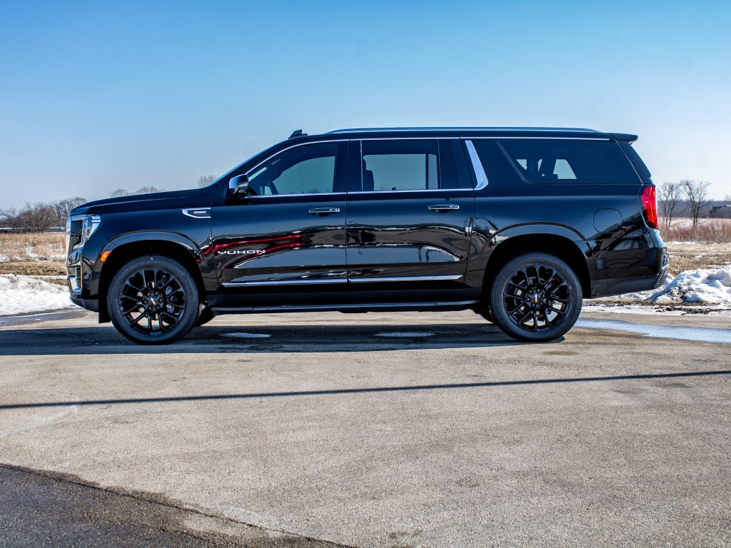 2022 GMC Yukon XL SLT