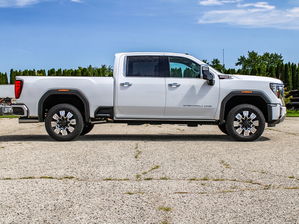 2025 GMC Sierra 2500 HD Denali