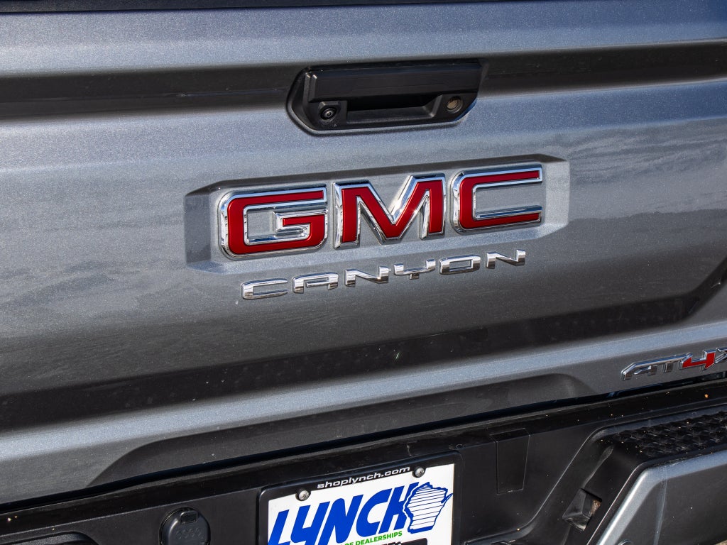 2023 GMC Canyon AT4X