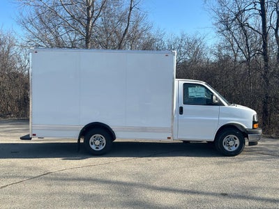 2024 Chevrolet Express Cutaway 3500 Work Van
