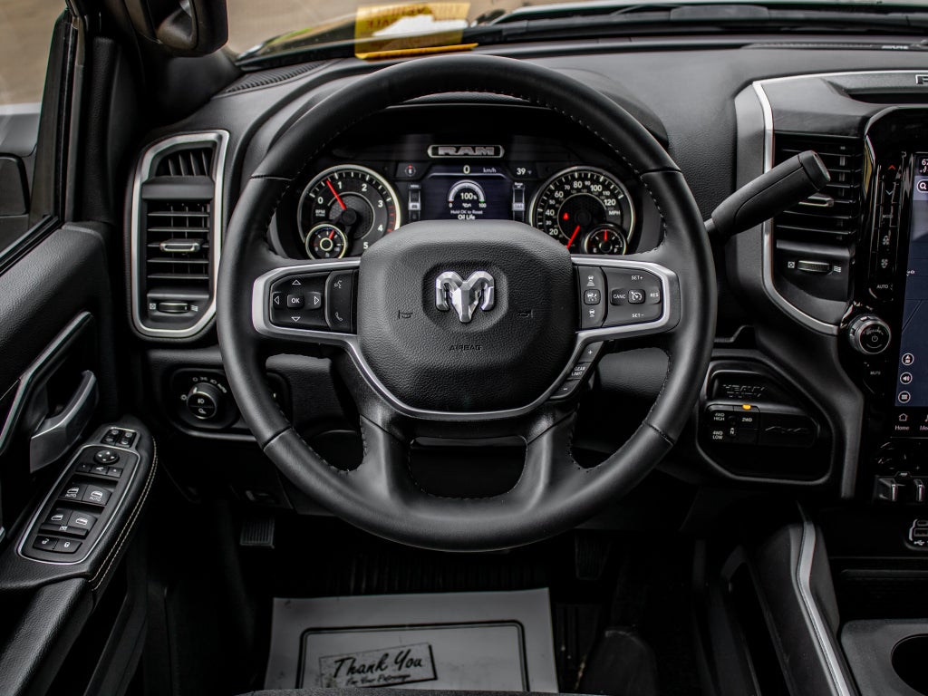 2024 RAM 3500 Big Horn Crew Cab 4x4 8' Box