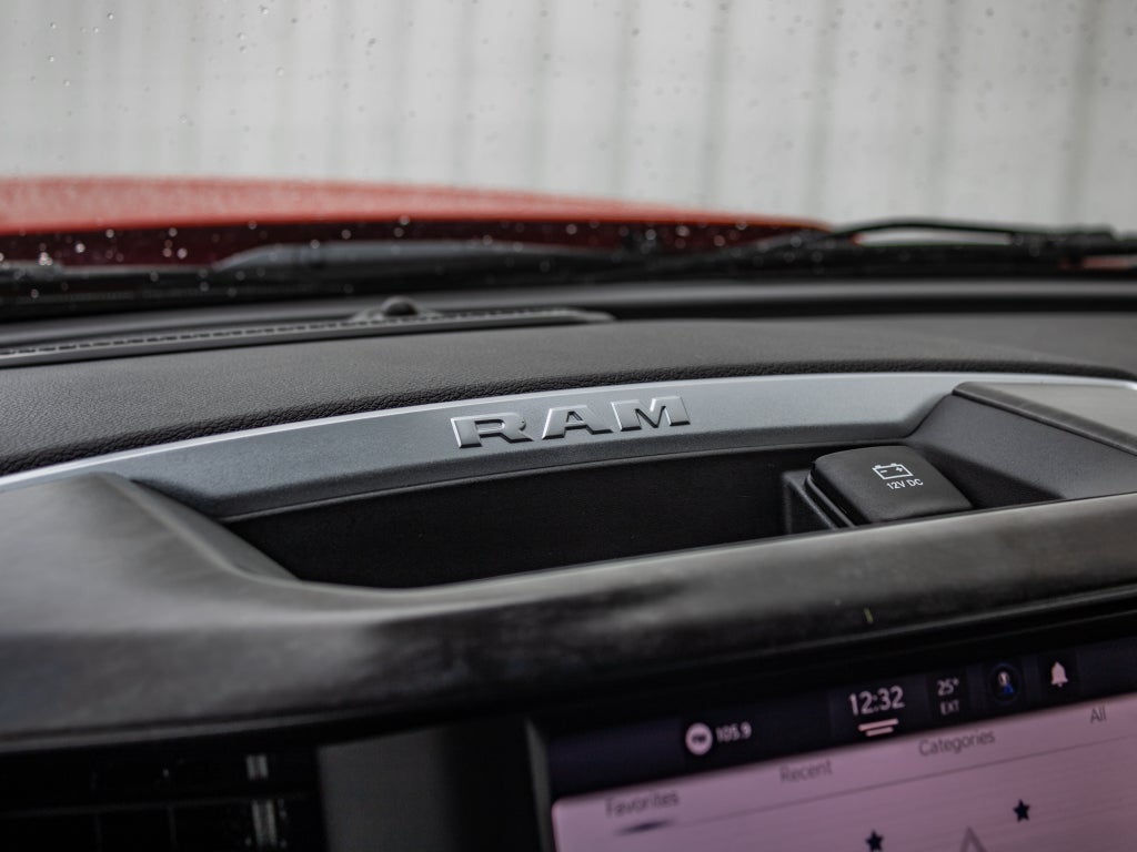 2024 RAM 2500 Big Horn Crew Cab 4x4 6'4" Box