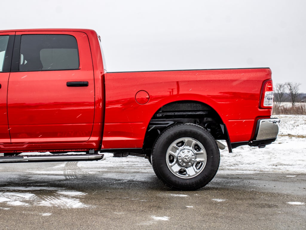 2024 RAM 2500 Big Horn Crew Cab 4x4 6'4" Box