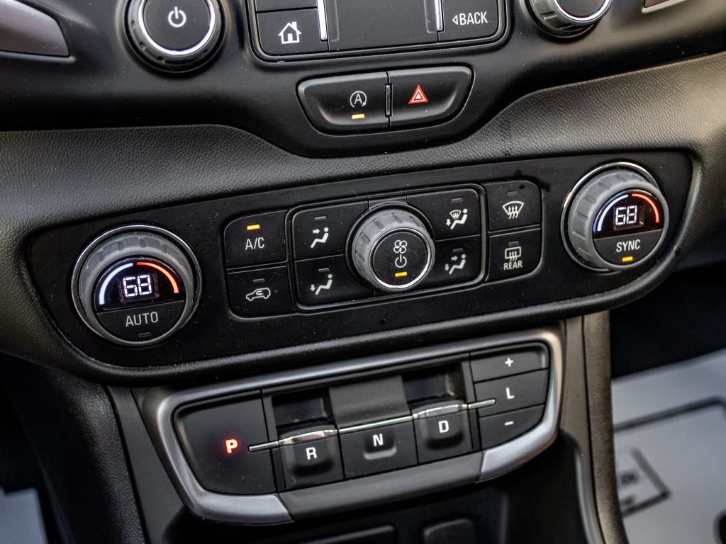 2022 GMC Terrain AT4