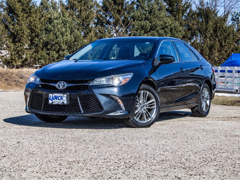 2016 Toyota Camry SE
