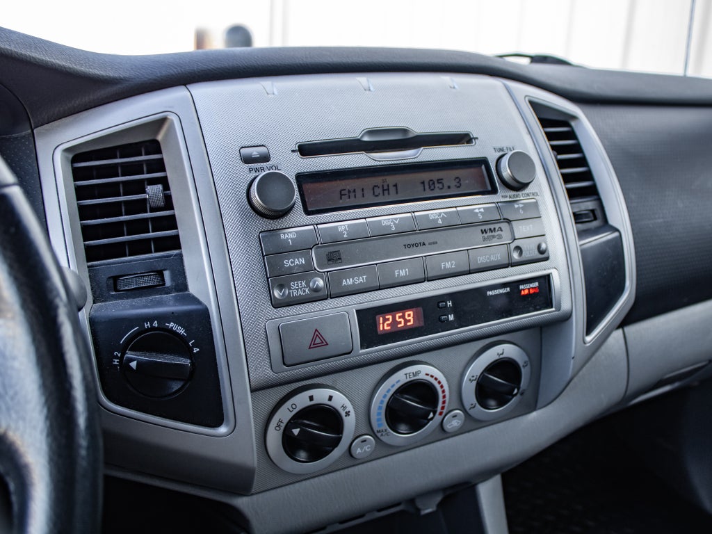 2010 Toyota Tacoma Base V6