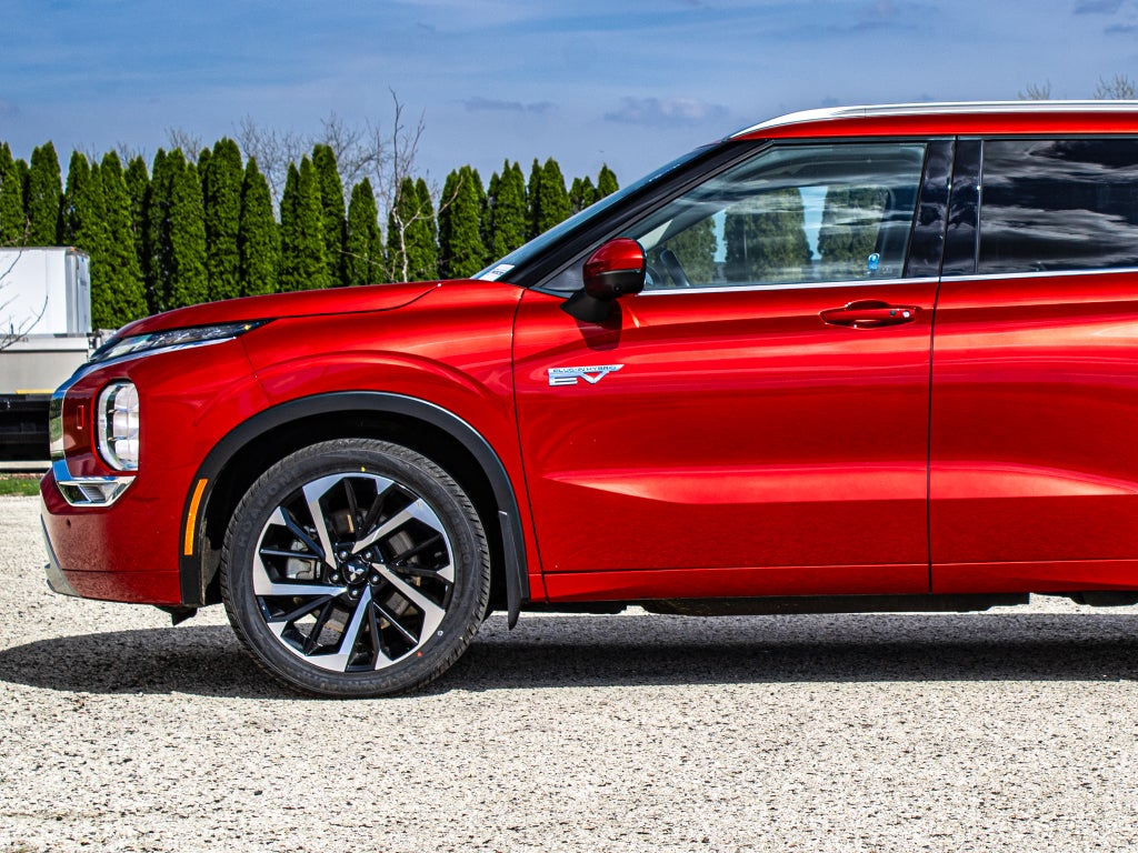 2024 Mitsubishi Outlander Plug-In Hybrid SEL