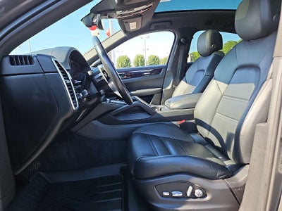 2021 Porsche Cayenne Coupe BASE